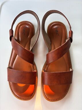 b.o.c. Born Concept Kacee Strappy Sandals Dark Tan Cognac Women's Size 10